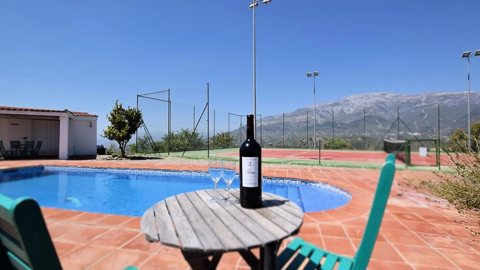 Belvilla By Oyo Villa Bandoleros, Cleaning Included Arenas